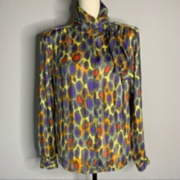 Nicola Vintage Abstract Button-Down Shirt - Picture 3 of 9